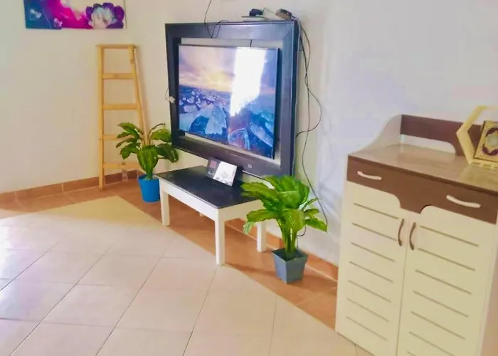 ومنتجع بالميرا بيتش العين السخنة Zya Palmera El Sokhna شقة *