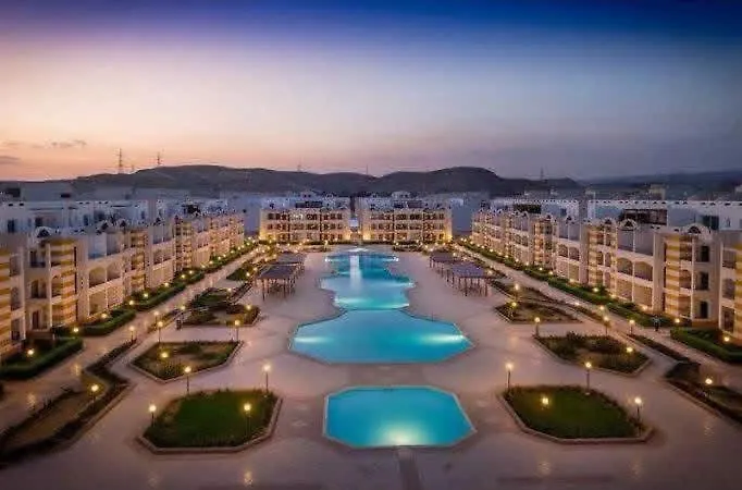 ومنتجع بالميرا بيتش العين السخنة Zya Palmera El Sokhna * عين السخنة