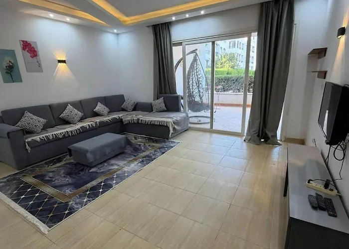 ومنتجع بالميرا بيتش العين السخنة Zya Palmera El Sokhna شقة